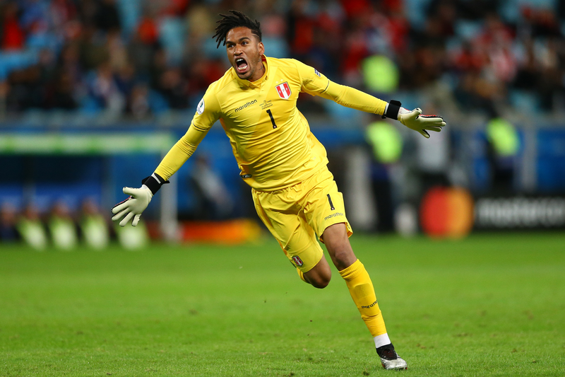 PORTO ALEGRE, BRAZIL - JULY 03: Pedro Gallese of Peru celebrates the the second goal of his team scored by teammate Yoshimar Yotun (not in frame) during the Copa America Brazil 2019 Semi Final match between Chile and Peru at Arena do Gremio on July 03, 2019 in Porto Alegre, Brazil. (Photo by Lucas Uebel/Getty Images)