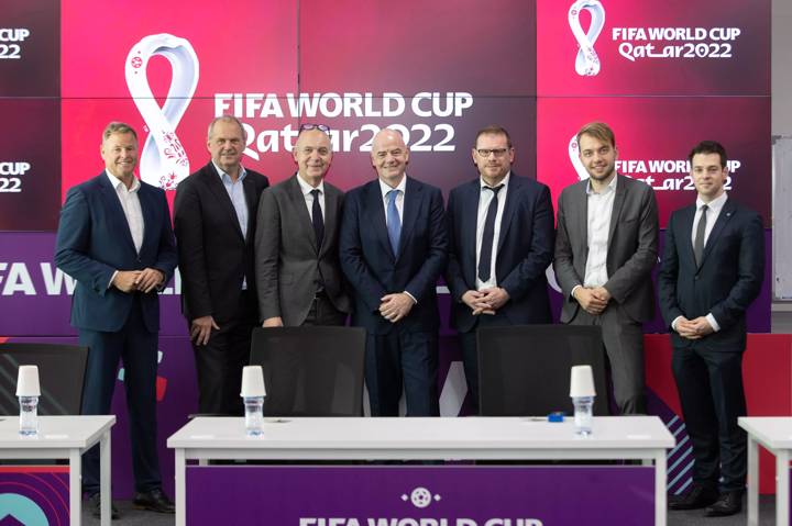 German Football Association (DFB) President Bernd Neuendorf (3rd L), FIFA President Gianni Infantino (4th R) and guests 