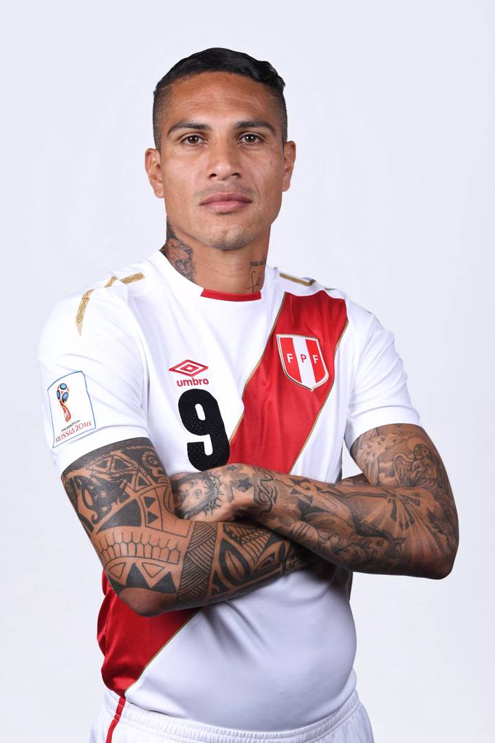 Paolo Guerrero avec le maillot du Pérou