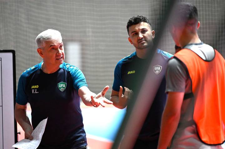 Venancio López, Uzbekistan futsal coach