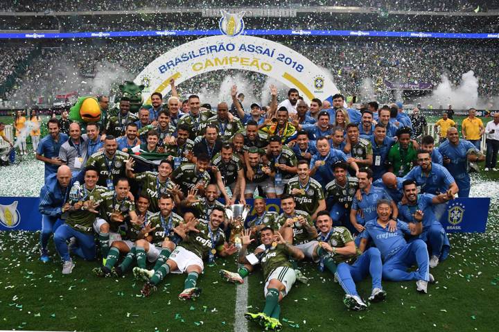 Palmeiras celebrate winning the Brasileirao in 2018