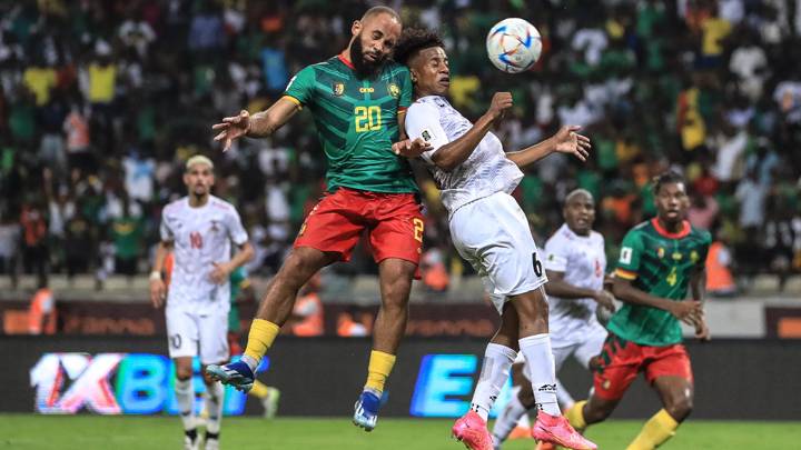 Cameroon's #20 Bryan Mbeumo (L) fights for the ball during the FIFA World Cup 2026 Africa qualifying match between Cameroon and Mauritius at the Japoma Stadium in Douala on November 17, 2023. (Photo by DANIEL BELOUMOU OLOMO / AFP) (Photo by DANIEL BELOUMOU OLOMO/AFP via Getty Images)