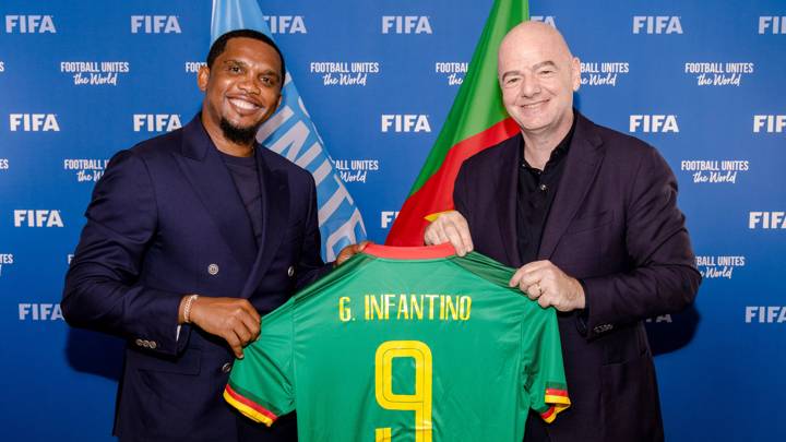 PARIS, FRANCE - SEPTEMBER 14: FIFA President Gianni Infantino (R) with Cameroonian Football Federation President Samuel Eto'o during a meeting at the FIFA Paris Office on September 14, 2023 in Paris, France. (Photo by Philippe Barbosa/FIFA)