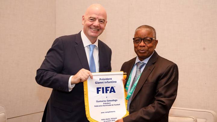 ADDIS ABABA, ETHIOPIA - OCTOBER 22: FIFA President Gianni Infantino meets with Burkinabé Football Federation President Oumarou Sawadogo during the 46th CAF Ordinary General Assembly on October 22, 2024 in Addis Ababa, Ethiopia. (Photo by Ephrem Feleke Birhane/FIFA)