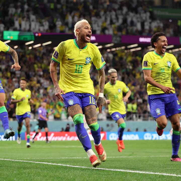 AL RAYYAN, QATAR - DECEMBER 09: Neymar of Brazil celebrates after scoring the team's first goal during the FIFA World Cup Qatar 2022 quarter final match between Croatia and Brazil at Education City Stadium on December 09, 2022 in Al Rayyan, Qatar. (Photo by Hector Vivas - FIFA/FIFA via Getty Images)