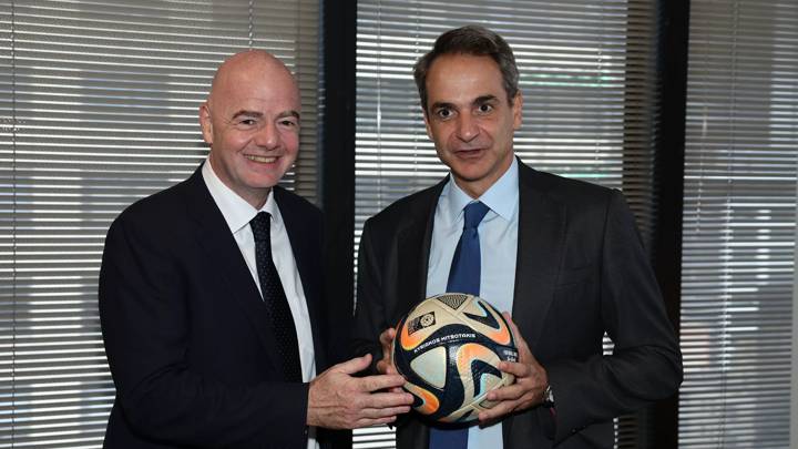 NEW YORK, NEW YORK - SEPTEMBER 22: FIFA President Gianni Infantino meets with Hellenic Republic Prime Minister Kyriakos Mitsotakis in New York, United States of America on September 22, 2023. (Photo by Arturo Holmes - FIFA/FIFA via Getty Images)