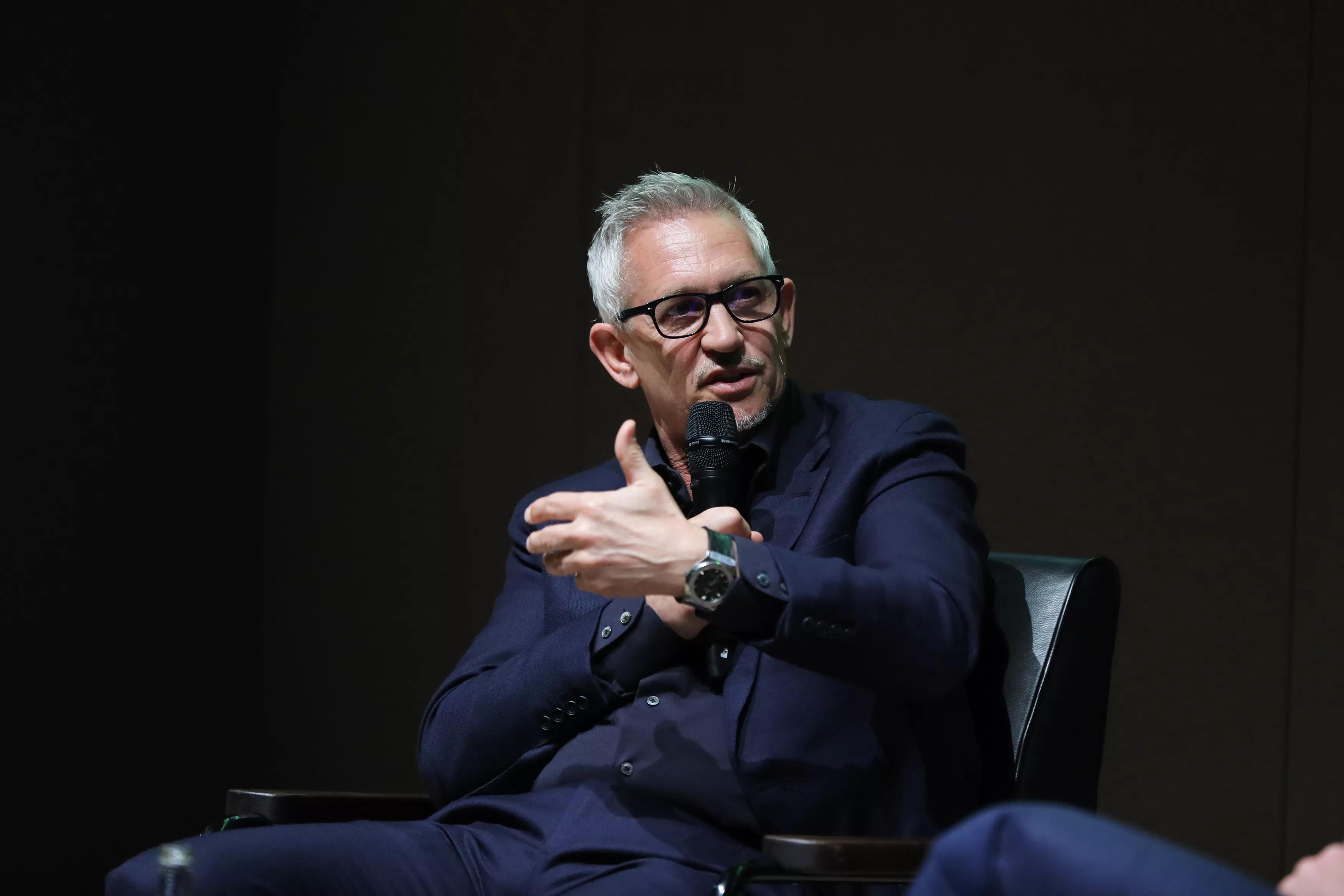 Gift from the footballing gods - Gary Lineker brands Lionel Messi as the  GOAT after stunning strike in PSG's 1-1 draw against Benfica