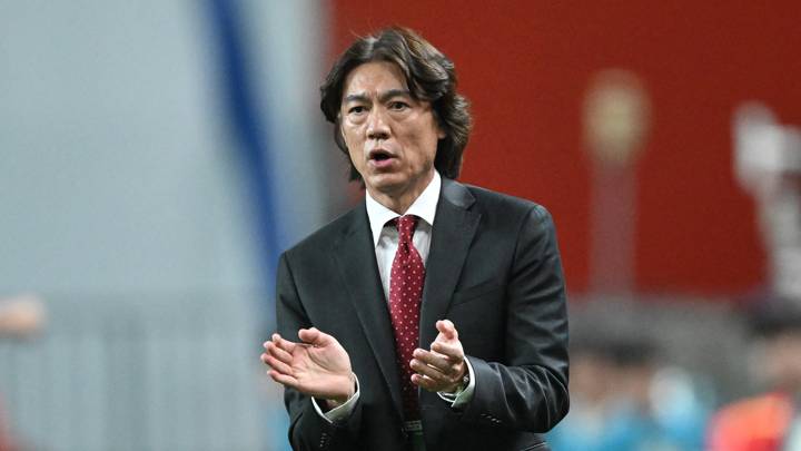 South Korea's head coach Hong Myung-bo reacts during the FIFA World Cup 2026 Asia zone qualifiers football match between South Korea and Palestine in Seoul on September 5, 2024. (Photo by Jung Yeon-je / AFP) (Photo by JUNG YEON-JE/AFP via Getty Images)