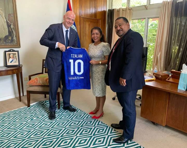 FIFA President Gianni Infantino, Sergio Chuc, President of the Belize Football Federation and Belize Governor General Dame Froyla Tzalam