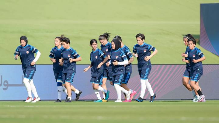 Iraq women's national football team training session