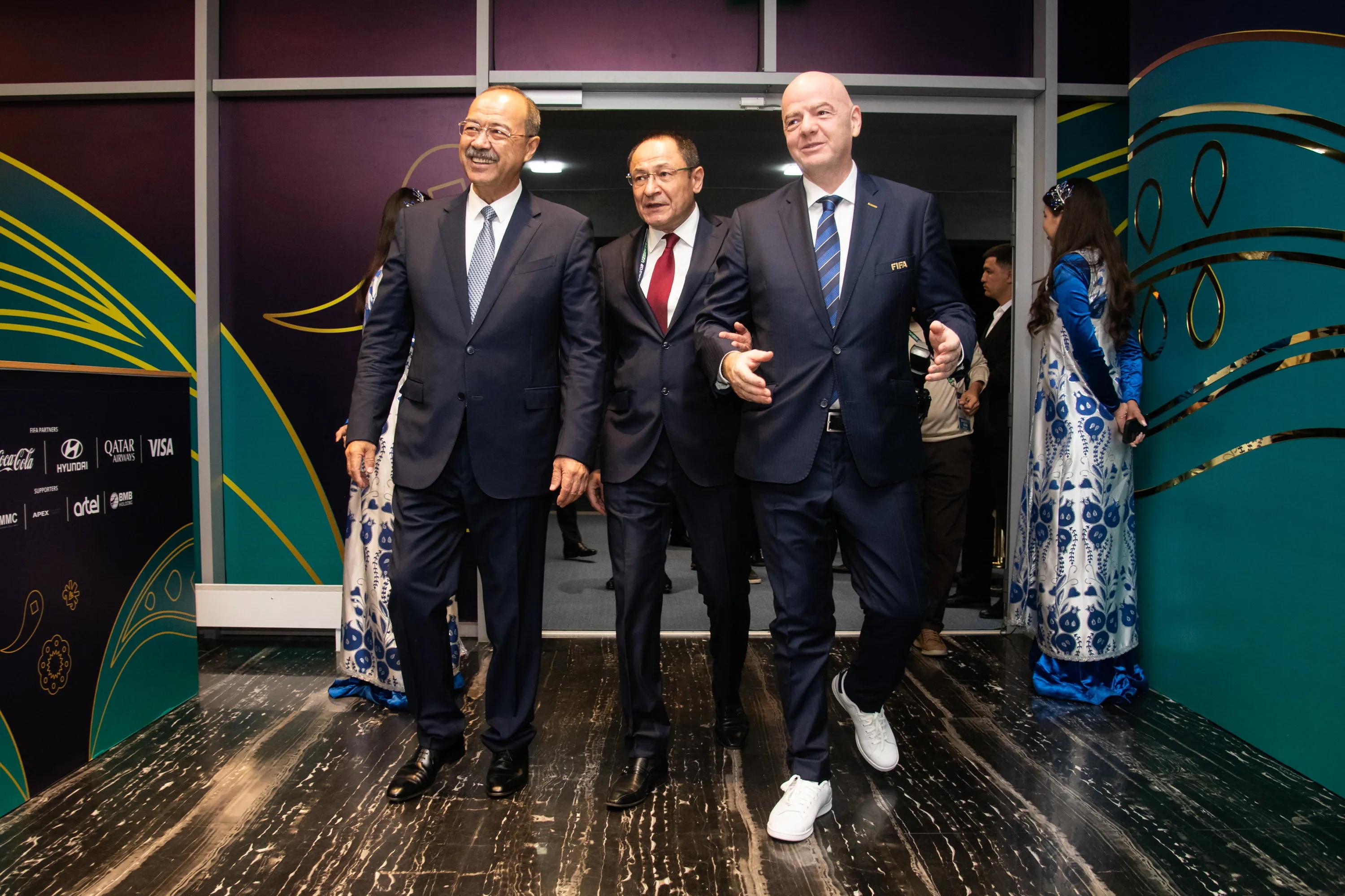 FIFA President congratulates Uzbekistan on hosting of the FIFA Futsal