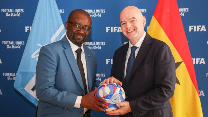 PARIS, FRANCE - AUGUST 1: FIFA President Gianni Infantino presents pennant to Ghana Football Association President Kurt Okraku during a meeting between FIFA and the Ghana Football Association at FIFA's Paris office on August 1, 2024 in Paris, France. (Photo by Alex Grimm- FIFA/FIFA via Getty Images)