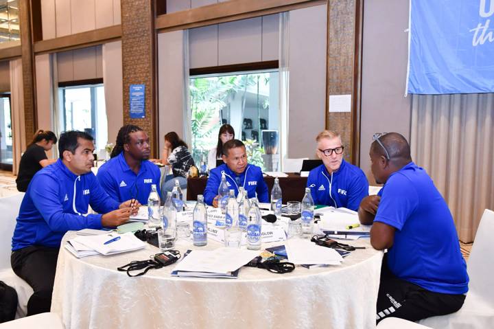 FIFA Technical Leadership Introductory Course in Thailand - participants discussion