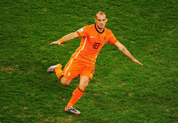 Wesley Sneijder of the Netherlands celebrates scoring 