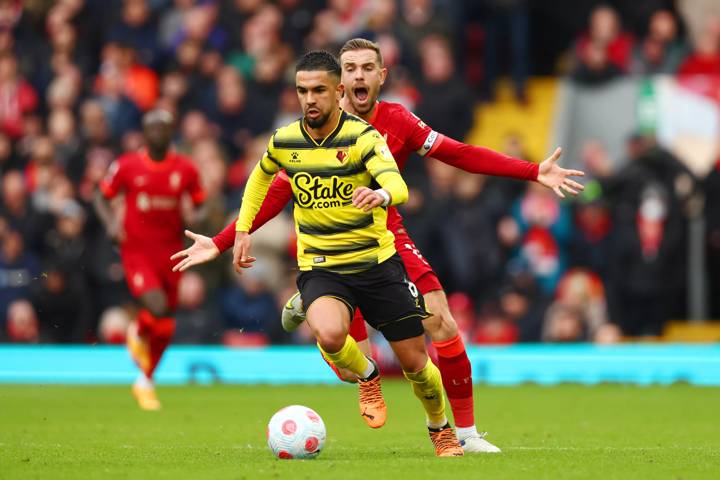 Imran Louza of Watford gets away from Liverpool’s Jordan Henderson