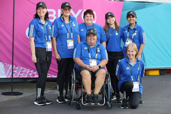 Volunteer Jen Trask and colleagues