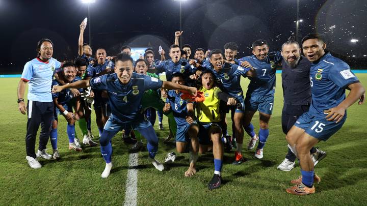 JEDDAH, SAUDI ARABIA - MARCH 26: Brunei Darussalam players celebrate after the team's victory during the FIFA Series 2024 Saudi Arabia match between Vanuatu and Brunei Darussalam at King Abdullah Sports City on March 26, 2024 in Jeddah, Saudi Arabia. (Photo by Yasser Bakhsh - FIFA/FIFA via Getty Images)