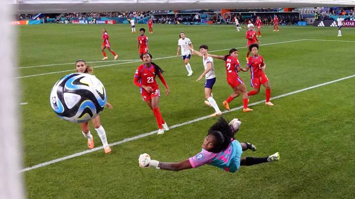 SYDNEY, AUSTRALIA - AUGUST 02: (EDITORS NOTE: In this photo taken from a remote camera from inside the goal.) Yenith Bailey of Panama dives in vains as Lea Le Garrec of France scores her team's fourth goal during the FIFA Women's World Cup Australia & New Zealand 2023 Group F match between Panama and France at Sydney Football Stadium on August 02, 2023 in Sydney, Australia. (Photo by Cameron Spencer/Getty Images)