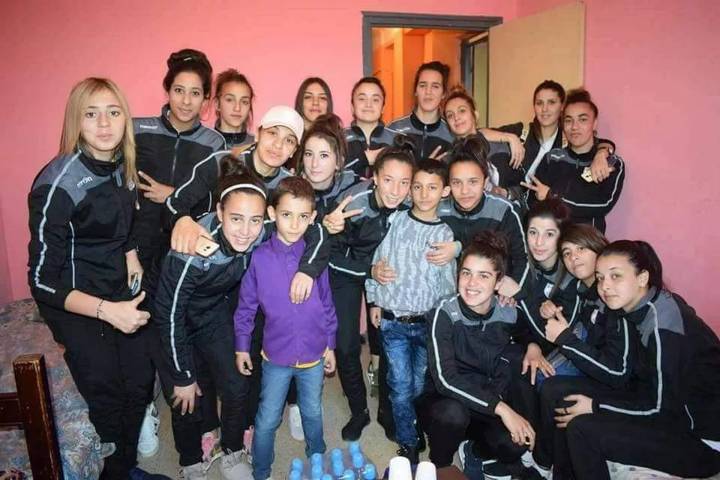 CF Akbou women’s football club players visit the 10-year-old Sofiane 