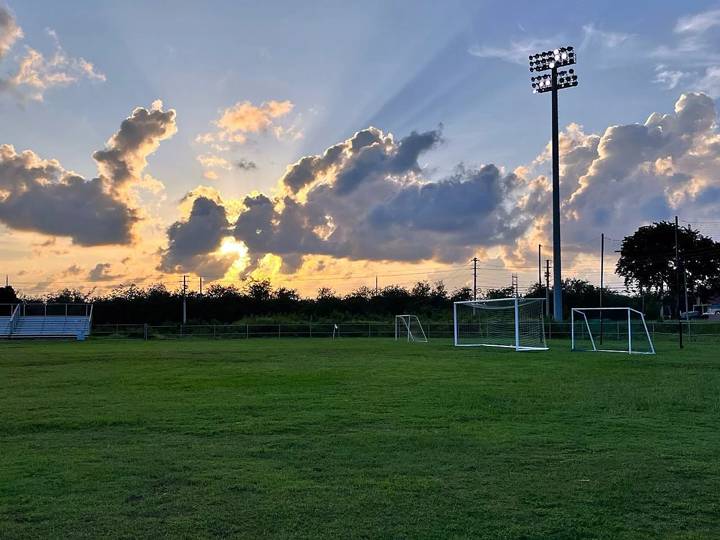 FIFA Foundation thanked for efforts in rebuilding hurricane-hit Puerto Rico’s football infrastructure