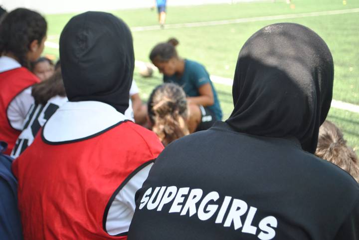 Coach Sahar Dbouk gives instructions for girls