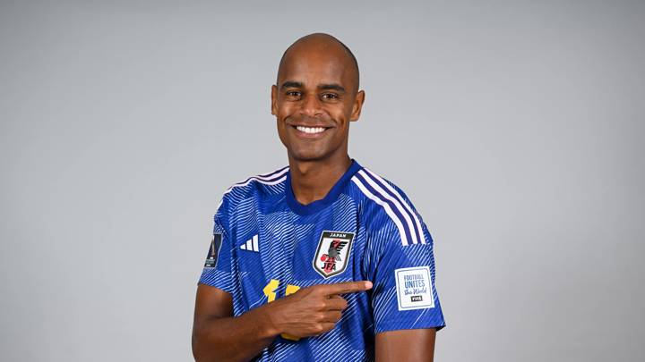 DUBAI, UNITED ARAB EMIRATES - FEBRUARY 11: Ozu Moreira of Japan poses for a photo during the FIFA Beach Soccer World Cup UAE 2024 portrait shoot on February 10, 2024 in Dubai, United Arab Emirates. (Photo by Tullio Puglia - FIFA/FIFA via Getty Images)