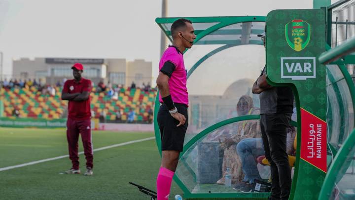 NOUAKCHOTT, MAURITANIA - SEPTEMBER 14: VAR is implemented during the Super D1 match between AS Garde and FC KSAR at Cheikha Boidiya Stadium on September 14, 2024 in Nouakchott, Mauritania. (Photo courtesy of Mauritanian Football Federation)