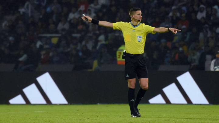 SANTIAGO DEL ESTERO, ARGENTINA - MAY 20: French FIFA referee Francois Letexier gestures during the FIFA U-20 World Cup Argentina 2023  Group A match between Argentina and Uzbekistan at Estadio Unico Madre de Ciudades on May 20, 2023 in Santiago del Estero, Argentina. (Photo by Guillermo Legaria - FIFA/FIFA via Getty Images)