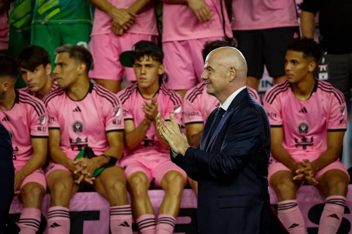 FORT LAUDERDALE, FLORIDA - OCTOBER 19: FIFA President Gianni Infantino during FIFA Club World Cup Miami Announcement x MLS at Chase Stadium on October 19, 2024 in Fort
Lauderdale, Florida. (Photo by Eva Marie Uzcategui - FIFA/FIFA via Getty Images)