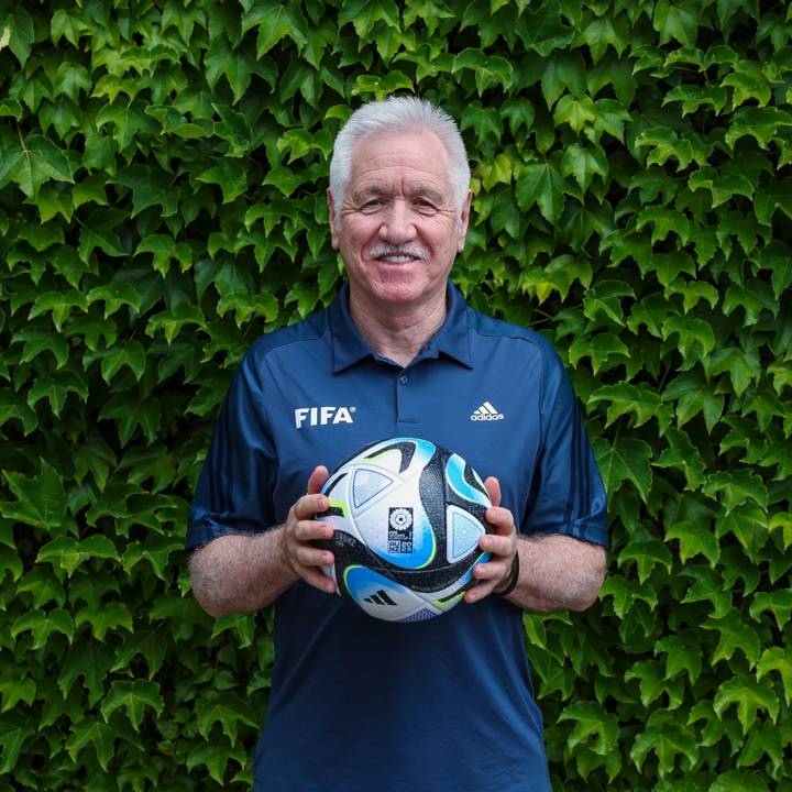 LISBON, PORTUGAL - MAY 22: om SermaniTom Sermani - FIFA Coach Mentorship Programme (Mentor) during the FIFA Coach Mentorship programme workshop at Cidade de Futebol on May 22, 2023 in Lisbon, Portugal. (Photo by Carlos Rodrigues/FIFA/Getty Images)