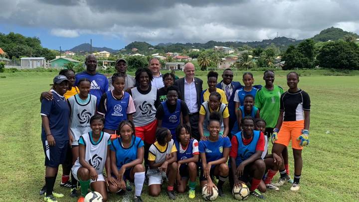 Infantino continues Caribbean tour to St. Vincent and the Grenadines
