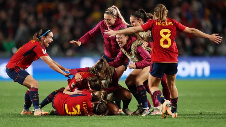 AUCKLAND, NEW ZEALAND - AUGUST 15: Olga Carmona of Spain celebrates with teammates after scoring her team's second goal during the FIFA Women's World Cup Australia & New Zealand 2023 Semi Final match between Spain and Sweden at Eden Park on August 15, 2023 in Auckland / Tāmaki Makaurau, New Zealand. (Photo by Phil Walter/Getty Images)