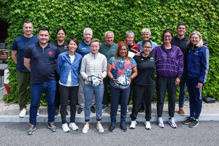 FIFA Women's Coaches gather at the Mentorship programme workshop in Lisbon