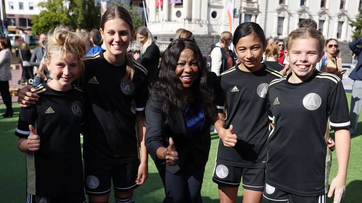 AUCKLAND, NEW ZEALAND - MAY 13: FIFA Secretary General Fatma Samoura poses for photos and speaks to young footballers during the FIFA Women's World Cup Australia & New Zealand 2023 venue and date draw announcement at Aotea Square on May 13, 2022 in Auckland, New Zealand. (Photo by Michael Bradley - FIFA/FIFA via Getty Images)