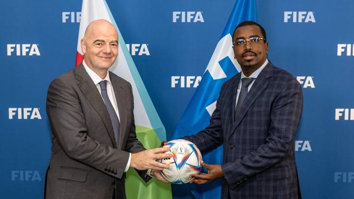 FRANCE, PARIS - SEPTEMBER 28: FIFA President Gianni Infantino and Djiboutian Football Association President Souleiman Hassan Waberi during a meeting at FIFA Paris Offices on September 28, 2022 in Paris, France. (Photo by Léo-Paul Ridet - FIFA)