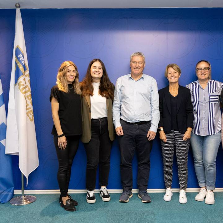 From left to right: Valbona Gashi, Head of Women‘s Football; Arbenita Morina, Development Coordinator FIFA Women's Football Development;  Markus Weidner, General Sectretary;  Sue Ronan, FIFA Women‘s Football Consultant;  Sanije Krasniqi, Director Coach Education; Albina Rrahmani, Grassroots Manager