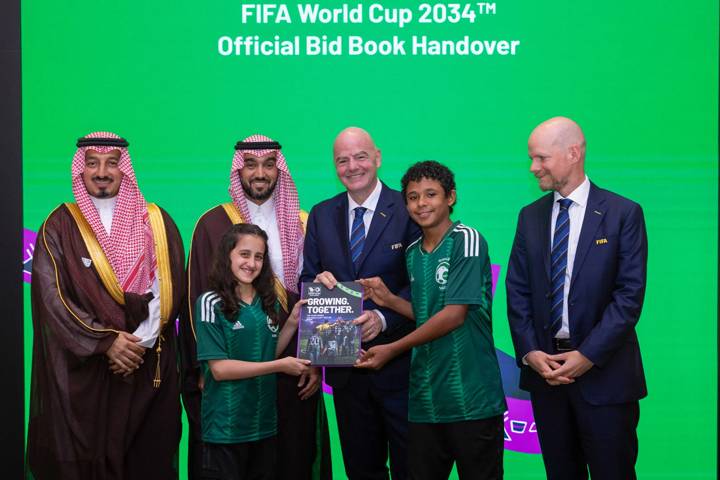 FIFA President Gianni Infantino and FIFA Secretary General Mattias Grafström receive the FIFA World Cup 2034™ Official Bid Book