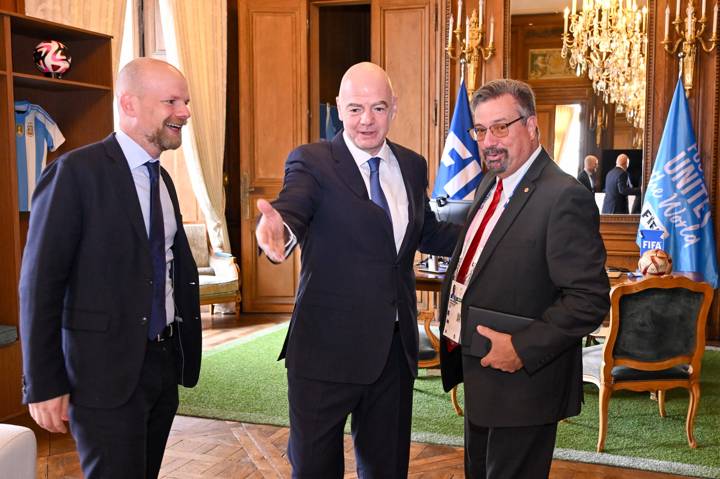 FIFA President Gianni Infantino meets with Canadian Soccer Association President Peter Augruso