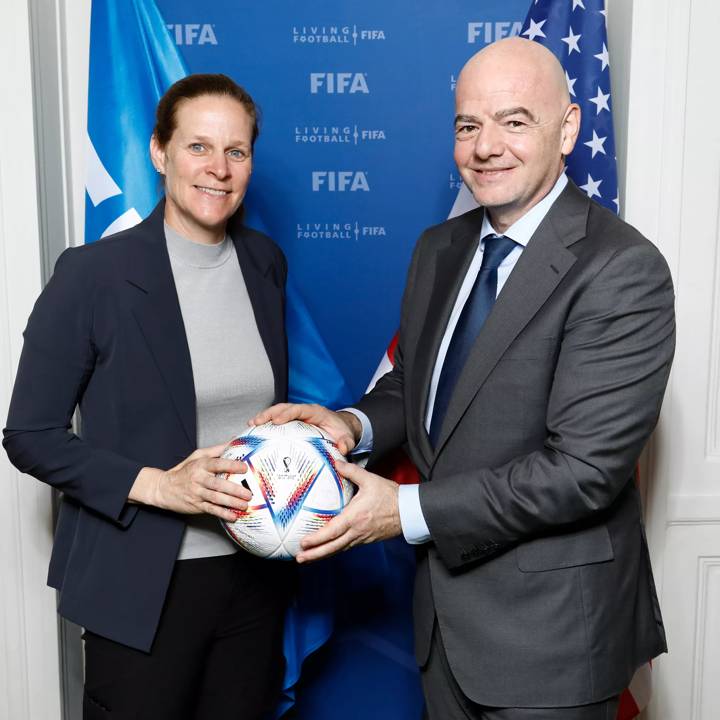 PARIS, FRANCE – May 28: FIFA President Gianni Infantino (R) with US Soccer President Cindy Cone (L) during FIFA President Gianni Infantino visit to Paris Office on May 28, 2022 in Paris, France. (Photo by Julien Hekimian/FIFA)