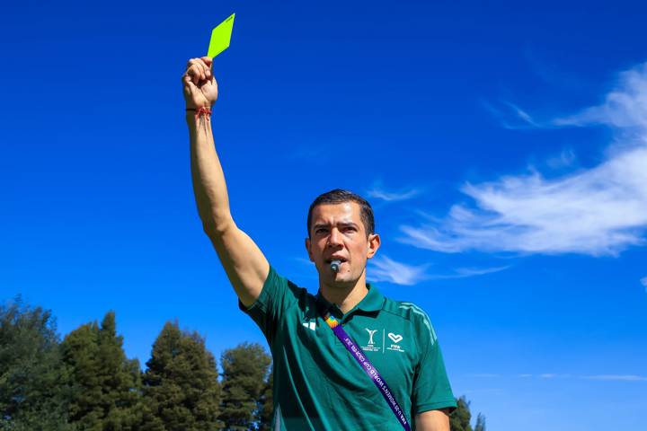 Referee Andres Rojas of Colombia poses