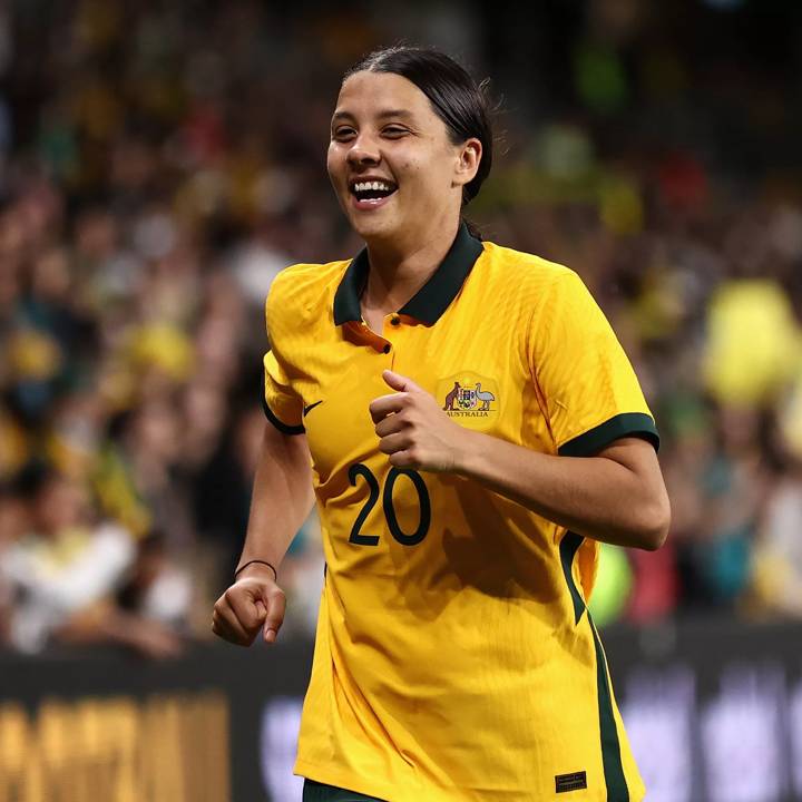 SYDNEY, AUSTRALIA - OCTOBER 23: Sam Kerr of the Matildas thanks fans after winning the Women's International Friendly match between the Australia Matildas and Brazil at CommBank Stadium on October 23, 2021 in Sydney, Australia. (Photo by Cameron Spencer/Getty Images)