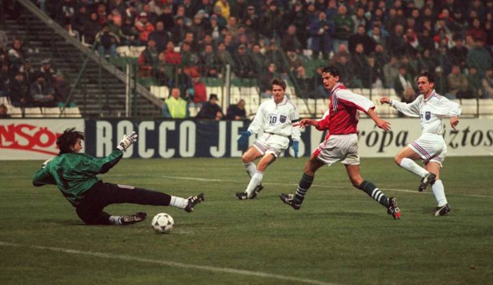 Predrag Mijatovic scores for Yugoslavia against Hungary in 1997