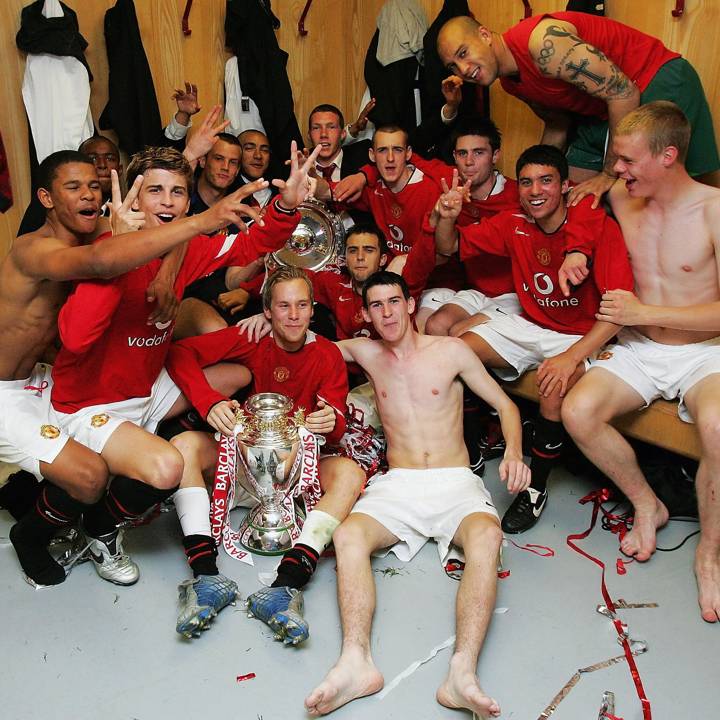 MANCHESTER, ENGLAND - MAY 4: The Manchester United Reserves squad celebrate in the dressing room after the Barclays Premiership Reserve League Play-Off Final between Manchester United and Tottenham Hotspur at Old Trafford on May 4, 2006 in Manchester, England. (Photo by Matthew Peters/Manchester United via Getty Images)