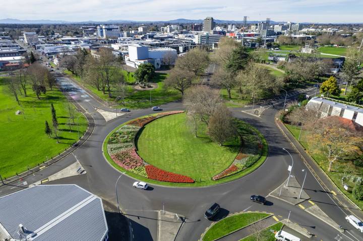 Seddon Roundabout in Hamilton