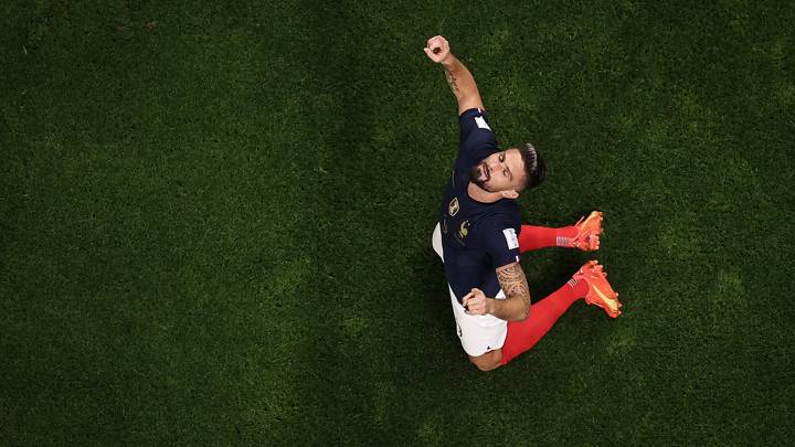 AL WAKRAH, QATAR - NOVEMBER 22: Olivier Giroud of France celebrates after scoring their teams second goal during the FIFA World Cup Qatar 2022 Group D match between France and Australia at Al Janoub Stadium on November 22, 2022 in Al Wakrah, Qatar. (Photo by Ryan Pierse/Getty Images)