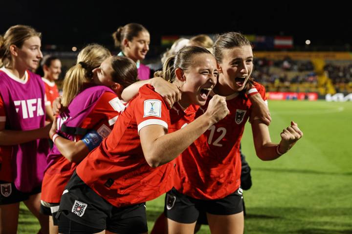 Players of Austria celebrates after winning the FIFA U-20 Women's World Cup Colombia 2024 match vs Ghana