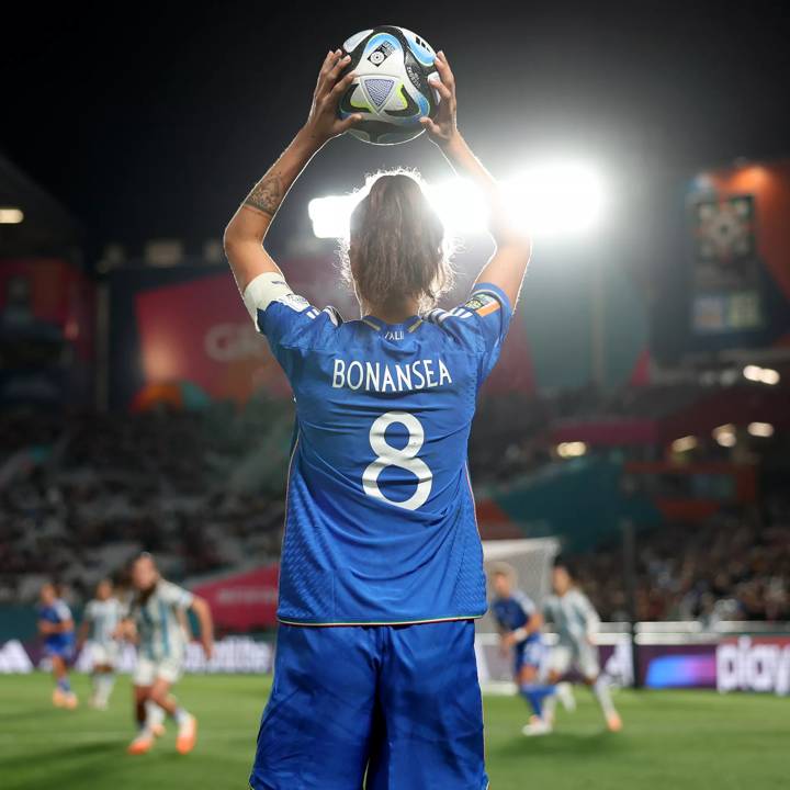 AUCKLAND, NEW ZEALAND - JULY 24: Barbara Bonansea of Italy throws in during the FIFA Women's World Cup Australia & New Zealand 2023 Group G match between Italy and Argentina at Eden Park on July 24, 2023 in Auckland / Tāmaki Makaurau, New Zealand. (Photo by Jan Kruger - FIFA/FIFA via Getty Images)