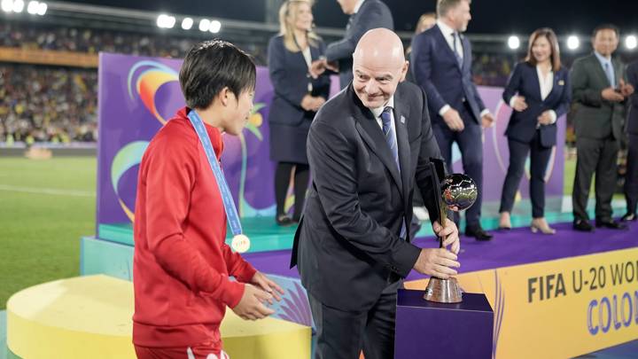 BOGOTA, COLOMBIA - SEPTEMBER 22: President of FIFA Gianni Infantino during the medal ceremony after the FIFA U-20 Women's World Cup Colombia 2024 Final match between Korea DPR and Japan at Estadio El Campin on September 22, 2024 in Bogota, Colombia.  (Photo by Diego Cuevas - FIFA/FIFA via Getty Images)