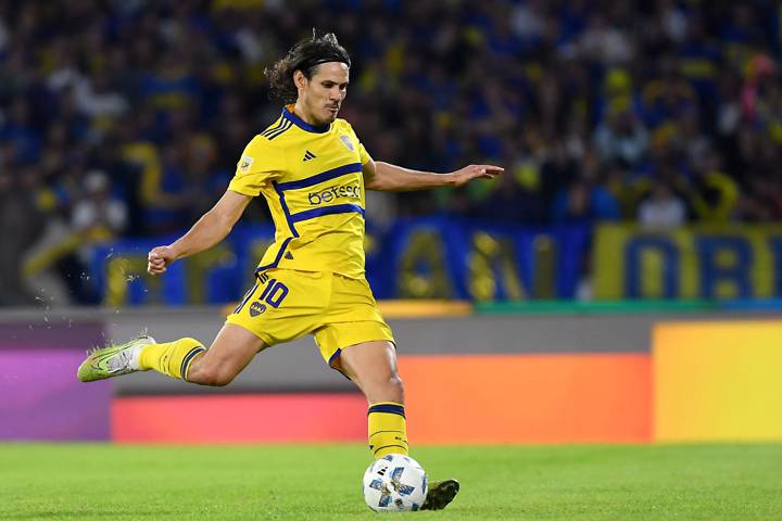 Edinson Cavani of Boca Juniors 