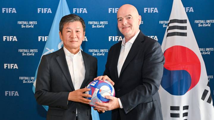 PARIS, FRANCE - AUGUST 06: FIFA President Gianni Infantino and Korea Football Association President Chung Mong-gyu pose for a photo with the Olympic Games Paris 2024 official match ball during a meeting between FIFA and the Korea Football Association President at FIFA's Paris office on August 06, 2024 in Paris, France. (Photo by Harold Cunningham/FIFA)